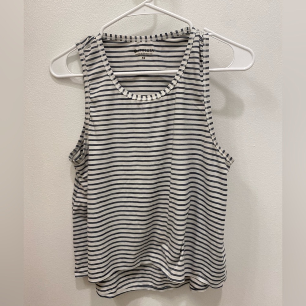 Athleta crop tank top